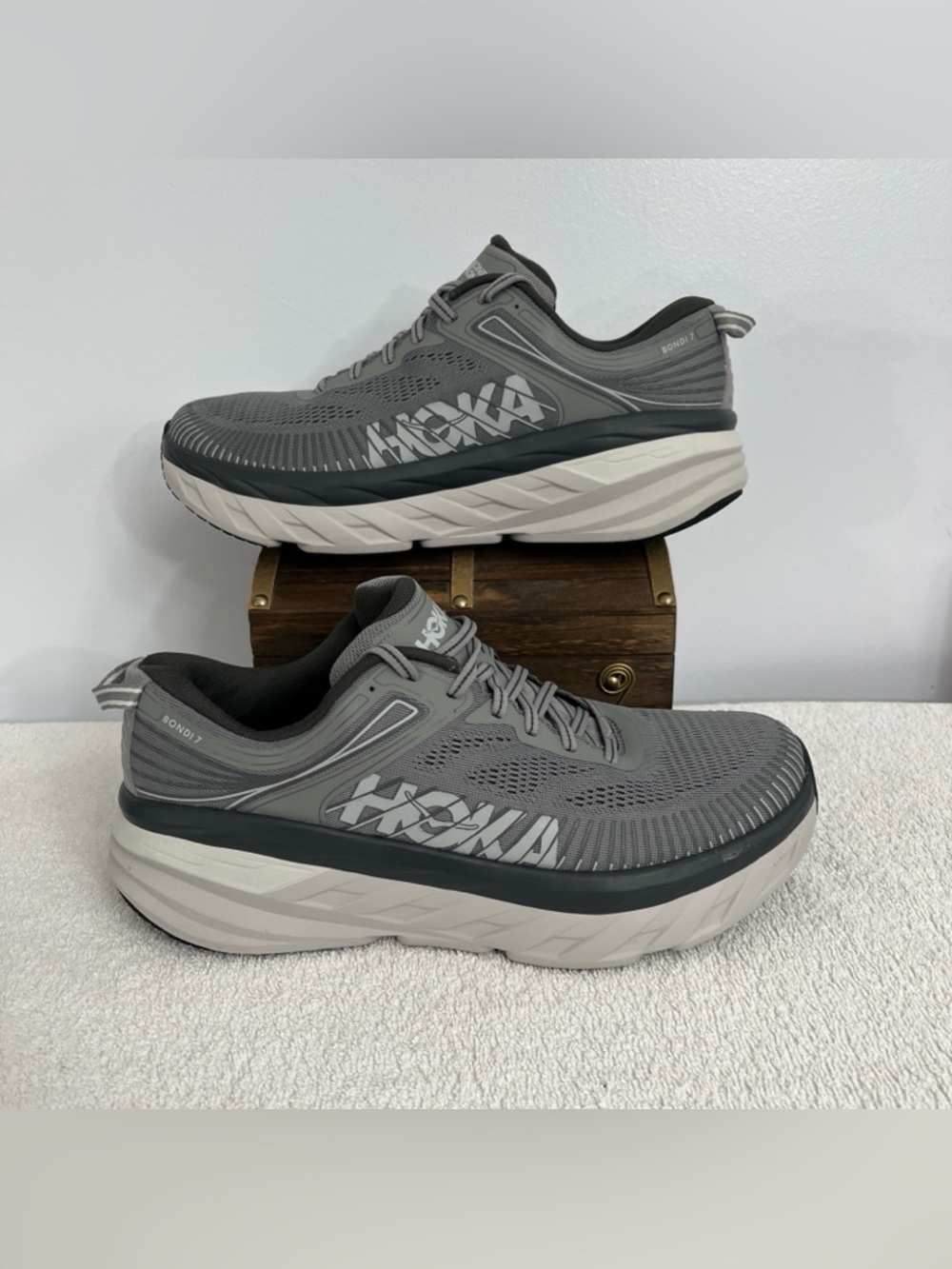 Hoka One One Bondi 7 Running Shoes Wild Dove Dark Shadow 1110518 WDDS Mens 11